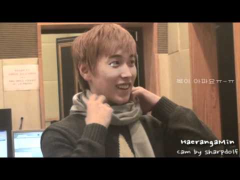 [Fancam] 111205 SUKIRA Sungmin - 출퇴근