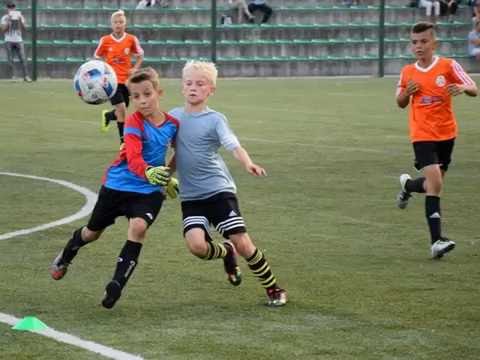 U.K.S Orlik - 14 Radom - KT Ajax Radom 0:3 (0:2)