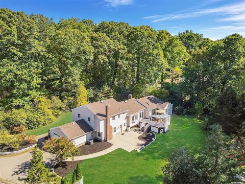 5 Merriwood Court | Huntington, NY - The Agency