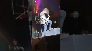 Allison - Llama por favor / Perdido Pepsi Center