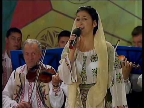 Albesteanu 2009 - Georgiana Baciu - De s-ar face dealul ses