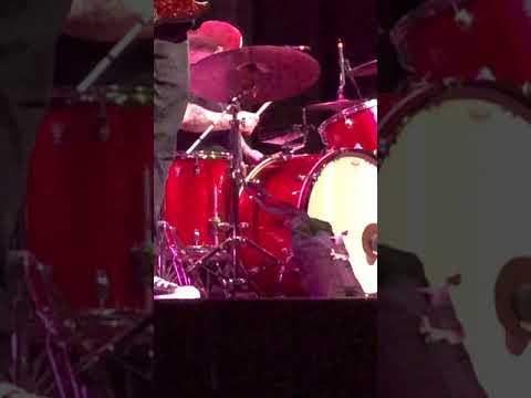 "Them Changes" - David Hidalgo Family