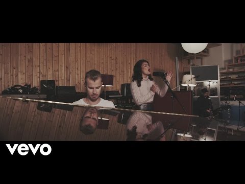 Wilkinson - Sweet Lies (Live From The Pool) ft. Karen Harding