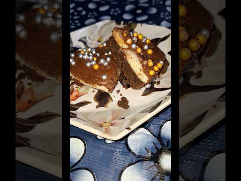 Three layer Chocolaty 🥮 in 5-mins #food #shorts #viral #cake #Chocolaty #chocolatecake #trending