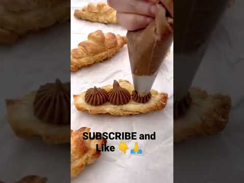 Coffee Cream Croissants/puff pastry #shorts #snacks #breakfast #puffpastry #croissant