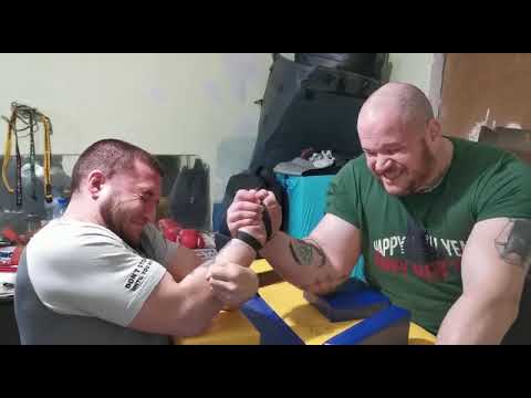Me vs 2 HANDS WORLD CHAMPION BOZHIDAR SIMEONOV