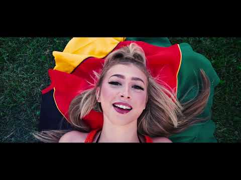 LA BLONDIE FT AFROJUICE 195 - A LO LOCO
