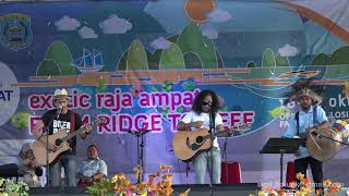 Download lagu Slank Feat Ramli suling tambur-Lembah Baliem ( LIVE in Raja Ampat ) mp3