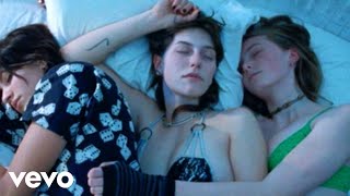 Musik-Video-Miniaturansicht zu For My Friends Songtext von King Princess