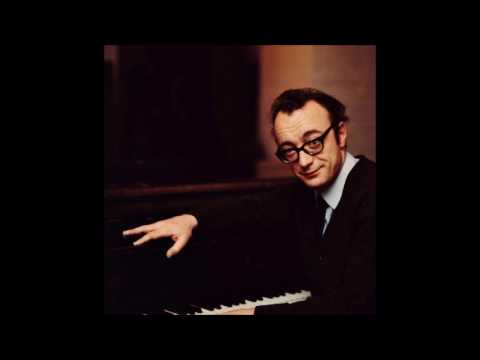 W.A. Mozart Piano Concerto No.15 in B flat major K450, Alfred Brendel