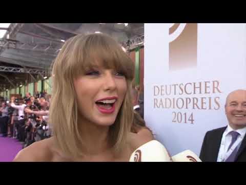 download lagu mp3 mp4 Taylor Swift Interview Deutsch, download lagu Taylor Swift Interview Deutsch gratis, unduh video klip Taylor Swift Interview Deutsch