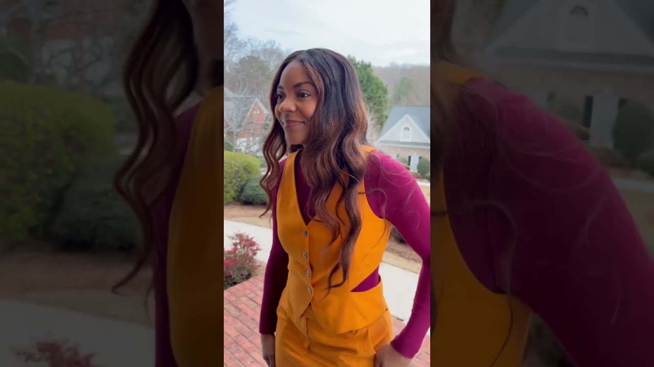 Nadia and Brii team up and WIPE THE FLOOR with Ernestine!