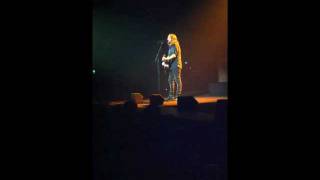 Lars Winnerbäck - Hugger i Sten Akustisk (Cirkus 9/10-11)