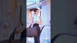 beautiful girl street fashion outfits style #tiktok #chinesefashion #mejoresstreetfashion #shorts