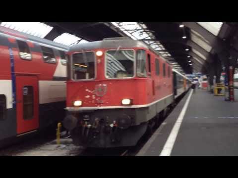 Re 4/4II 11128 mit IC 30780 Nach Basel SBB