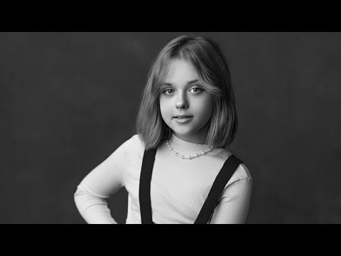 Ala Tracz - "S.O.S" (Official Video)