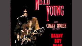 NEIL YOUNG : CINCINNATI 1970 : I AM A CHILD .