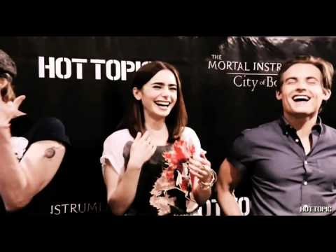 Jamie Campbell Bower's hilarious laugh