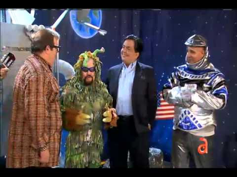 La música campesina extraterrestre en El Happy Hour - América TeVé