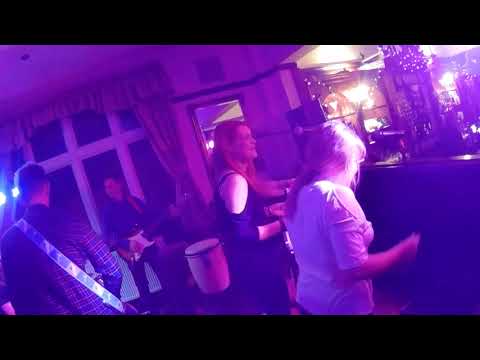 Sister Madly-Proud Mary-The Black Horse York