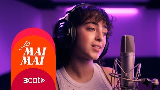 L&#39;emocionant versió de &quot;Quan tot s&#39;enlaira&quot; (Txarango) al videoclip de &quot;Jo mai mai&quot;