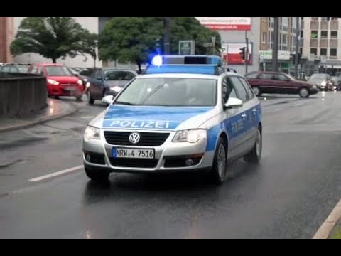 [Zum Banküberfall] STW Polizei Wuppertal