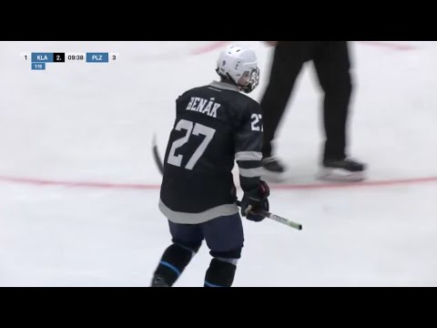 The best Highlight tape of the #1 Czech prospect ahead of the 2025 NHL Draft Adam Benak