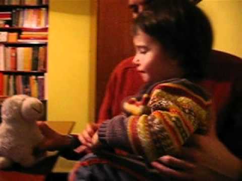 Boris i Anika gledaju fofot.avi