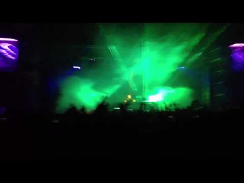Steve Angello playing Liceu by SEBJAK & Marcus Schossow at Echo Stage