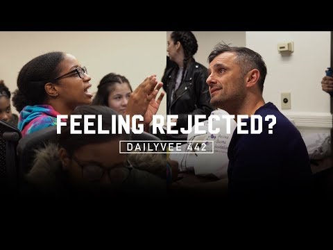 &#x202a;Advice to Every Teenager Struggling With Being Accepted | DailyVee 442&#x202c;&rlm;