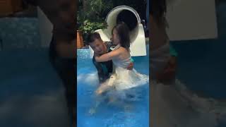 【Funny China】エチエチ🤣ウォータースライダーで水着ポロリ⁉︎ TikTok