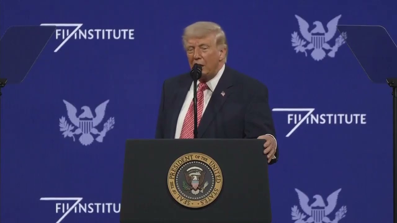 Trump tra politica internazionale e ironia: “Potete farmi qualsiasi domanda, anche sul sesso”