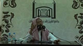 حكم لبس العباءة المزركشة للمرأة image