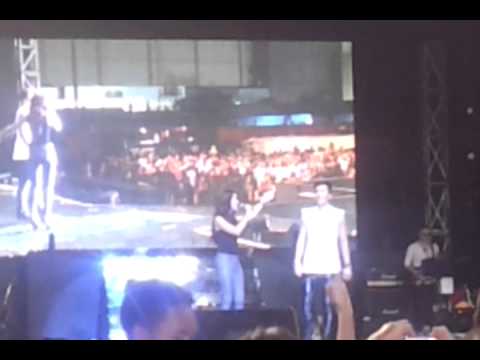 [FANCAM] 130420 #EruConcertJKT Eru & Atiqah (Talk)
