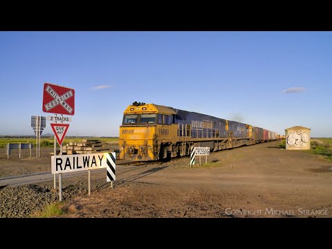 Pacific National 1MP2 Freight Train With Containers & Steel Wagons (16/10/2022) - PoathTV Railways