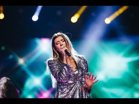 Hanna Ferm sjunger Stronger i Idol 2017 - Idol Sverige (TV4)