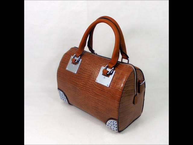 Vídeo relacionado con Dilightnews Among Us Cartera Linda De Dibujos Animados, Billetera Infantil De Dibujos Animados, Billetera Niño Juego, Cartera Plegable De Moda, Regalo para Niños, Niñas, Niños (Negro)
