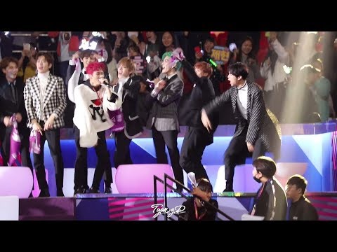 171201 MAMA NCT127 Reaction to Mark's Stage
