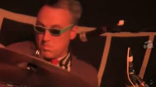 The Toy Dolls  Dougy Giro LEGENDADO