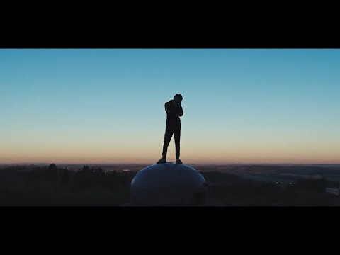 Video thumbnail for Fille parfaite