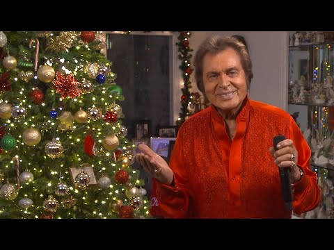 "Around the Christmas Tree" from Engelbert Humperdinck's 2020 Christmas Special