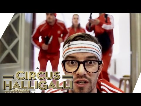 Unnötig kompliziertes Interview mit Ashton Kutcher & Danny Masterson | Circus HalliGalli | ProSieben