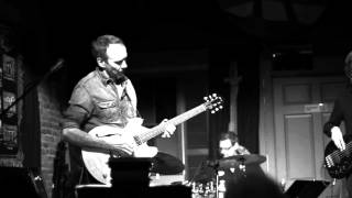 Danny Parks solo on Chester's Hearing Test at the whippoorwill.MP4