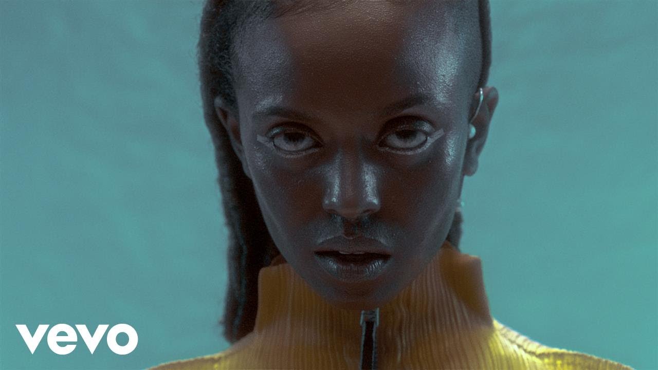 Kelela – “Blue Light”