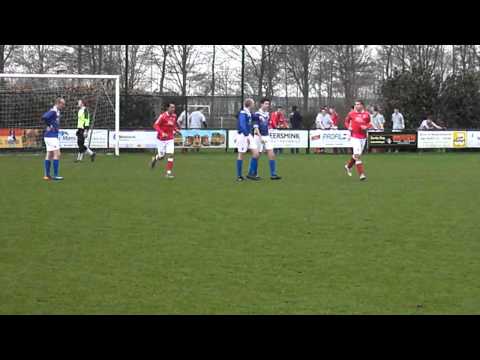 penalty (2) van Alex tegen VVOP