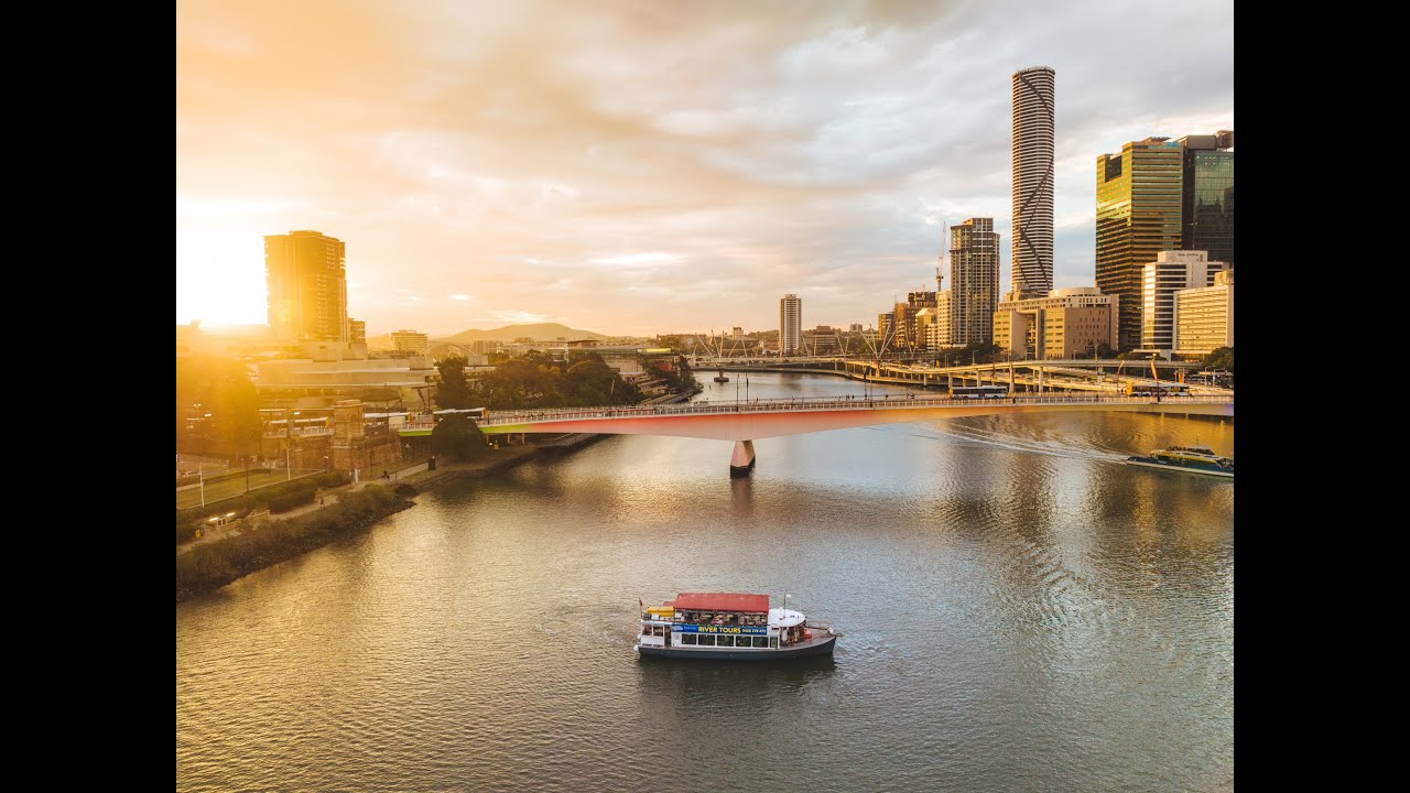 Take a sneak peek into Brisbane sunset cruise experience.