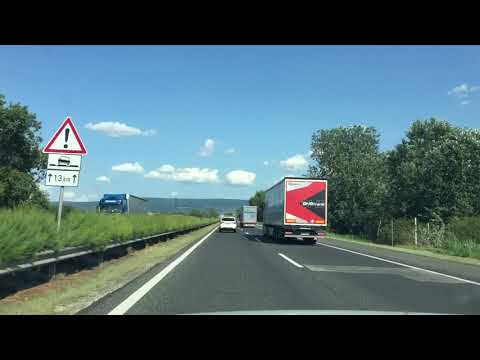 M1 motorway Hungary (E75/E60) eastbound Komárom - Tata. Exit 85-67