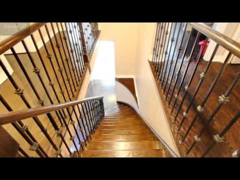 60 Runnymede Crescent, Brampton, ON L6R 0L3, Canada