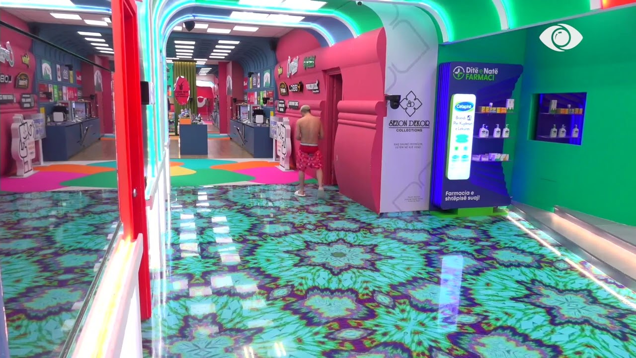 “Do vesh këto pantallonat e shkurtra veç për Olën sonte”/ Gjesti i shkon banores: A po të pëlqejnë?