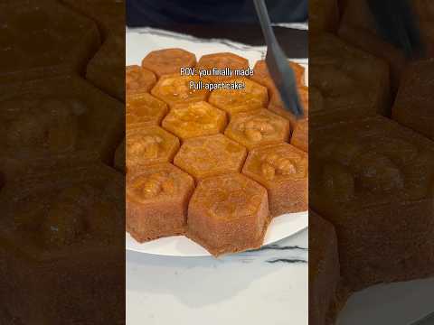 Honey cake in a honeycomb pan! #cake #sweet